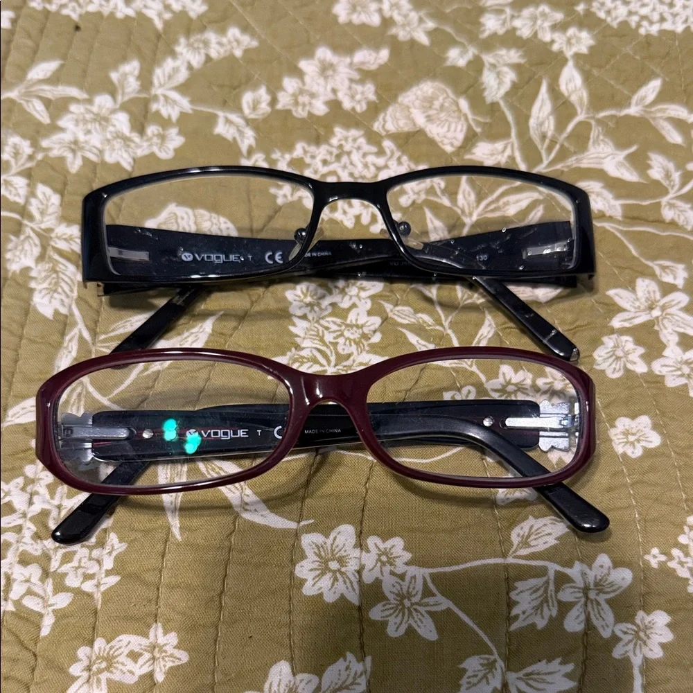 Vogue Women's Reading Glasses Duo - Black & Burgundy